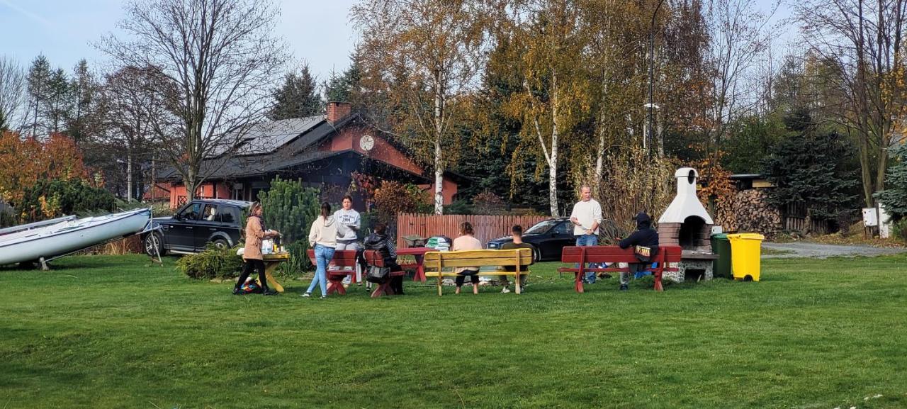 Stanica Pod Zadzierna Domki Caloroczne Lubawka Exteriör bild