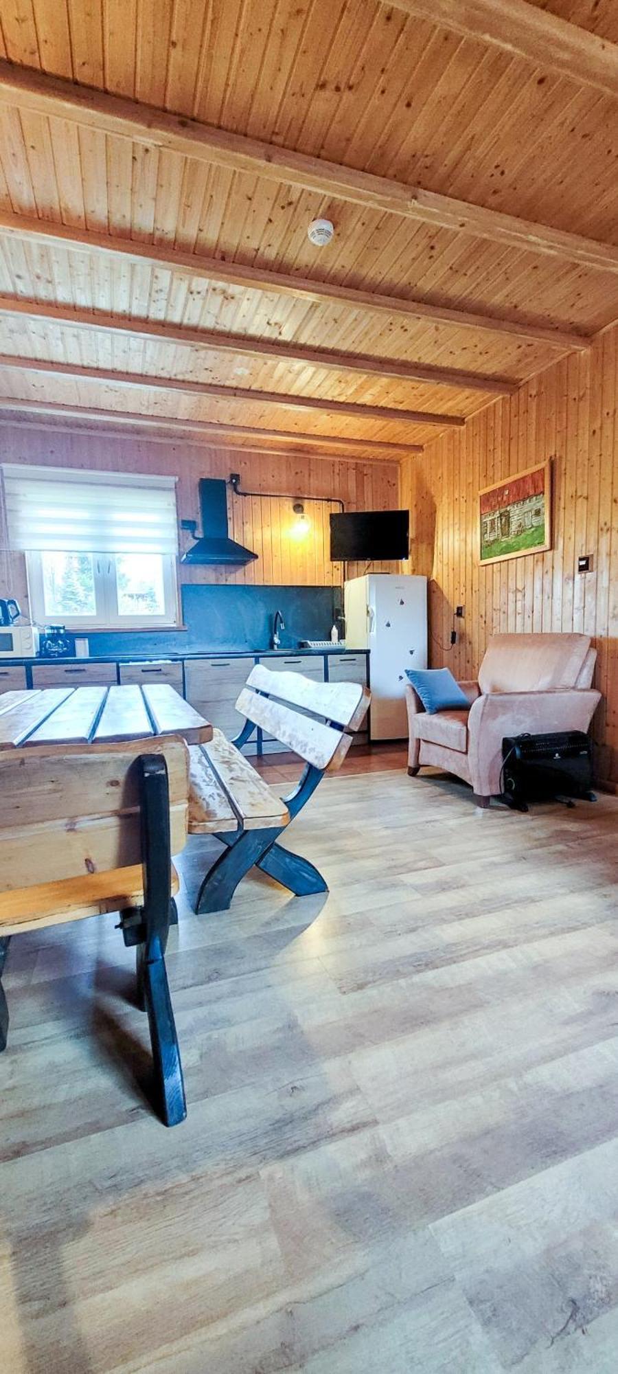 Stanica Pod Zadzierna Domki Caloroczne Lubawka Exteriör bild