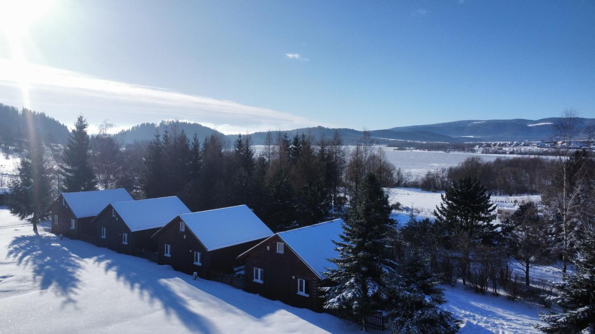 Stanica Pod Zadzierna Domki Caloroczne Lubawka Exteriör bild