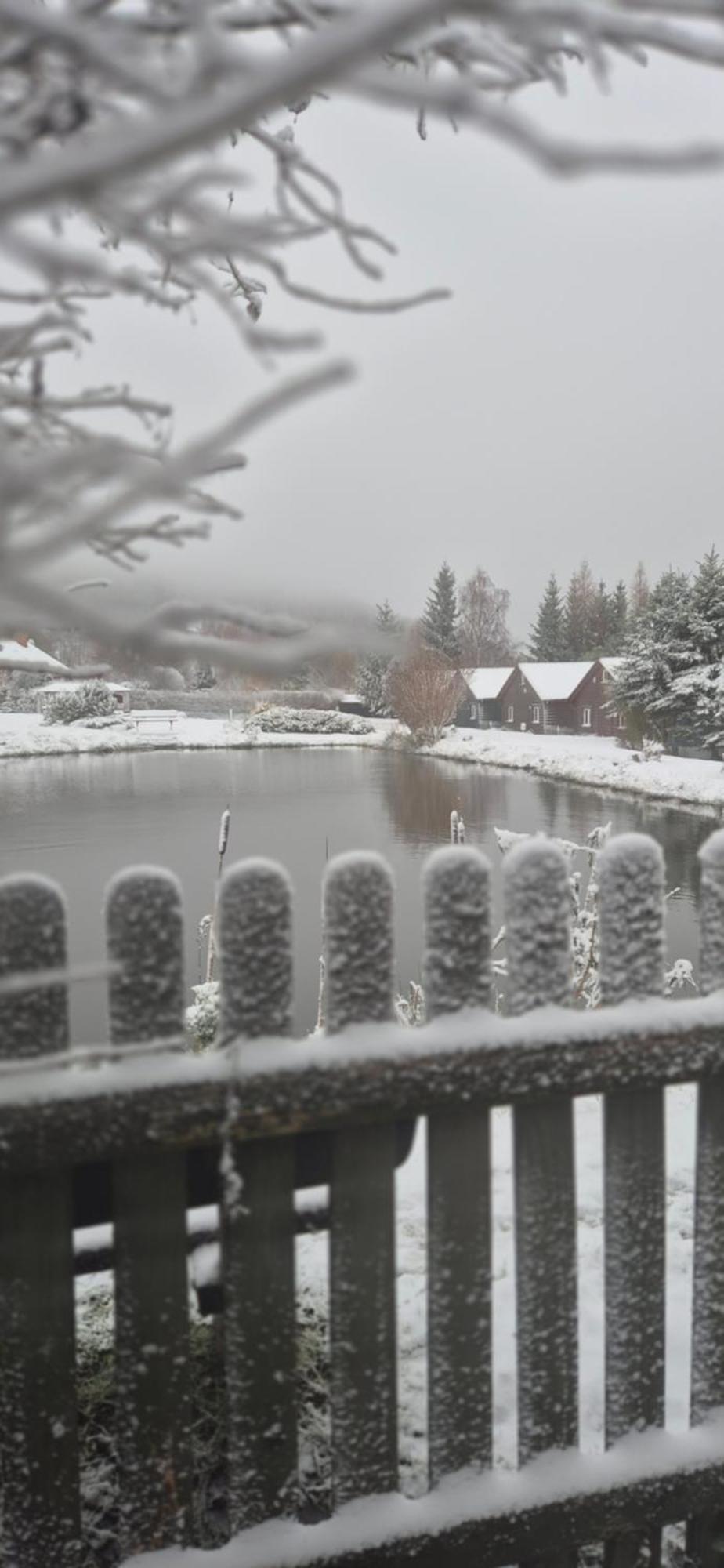 Stanica Pod Zadzierna Domki Caloroczne Lubawka Exteriör bild